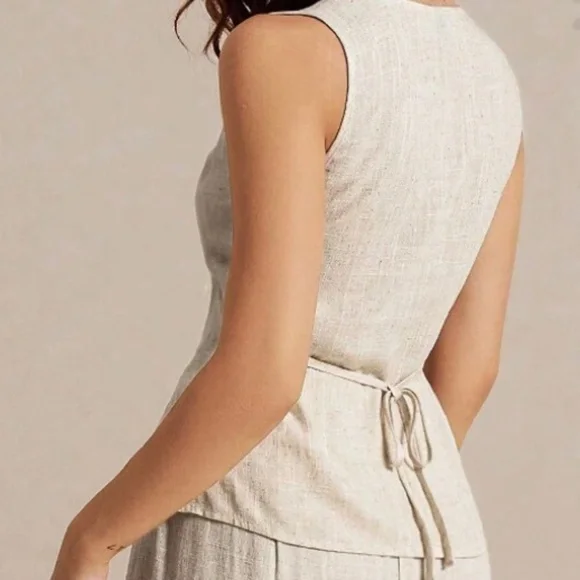 Classic Line Half Button Minimalist Linen Vest